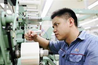 江西中煙井岡山卷煙廠卷包車間 精益求精抓質量，多措并舉保市場