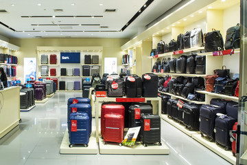 時尚與實用并存 提升箱包銷售陳列的藝術